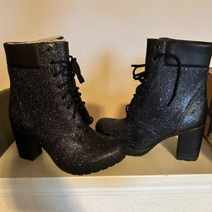 Sparkling timberland heels